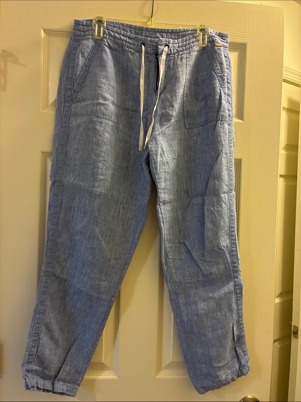 Joules Light Blue Cropped Linen Jogger Pants